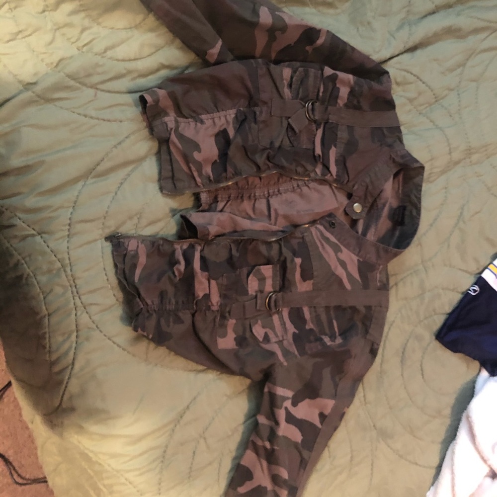 Camp Cropped jacket